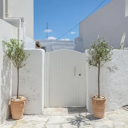Jardin De Castillo , Naxos Town Naxos City