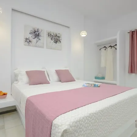 Jardin De Castillo , Naxos Town *