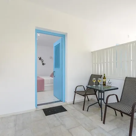 Jardin De Castillo , Naxos Town * Naxos City